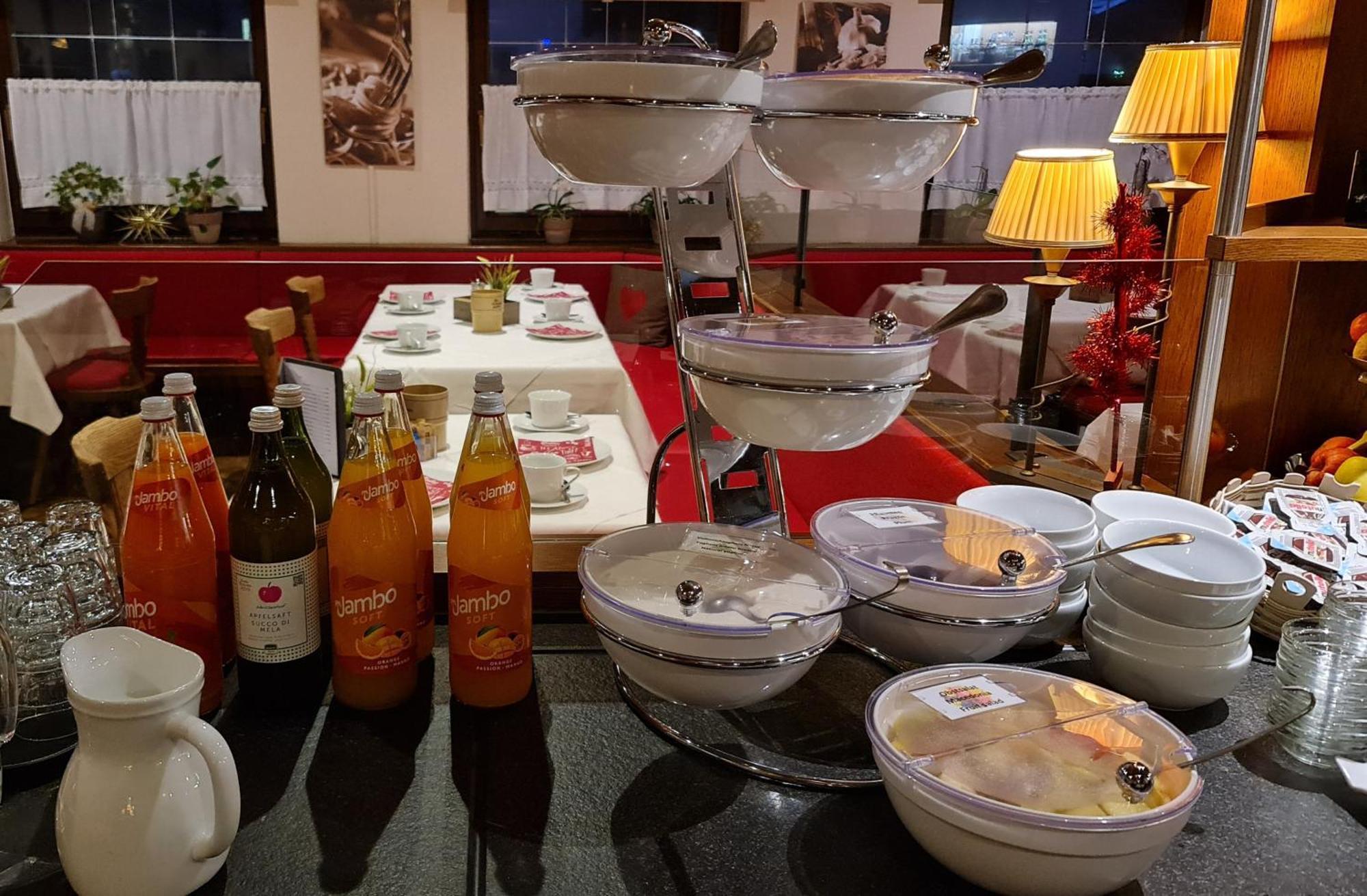 Hotel Mondschein Sesto Kültér fotó