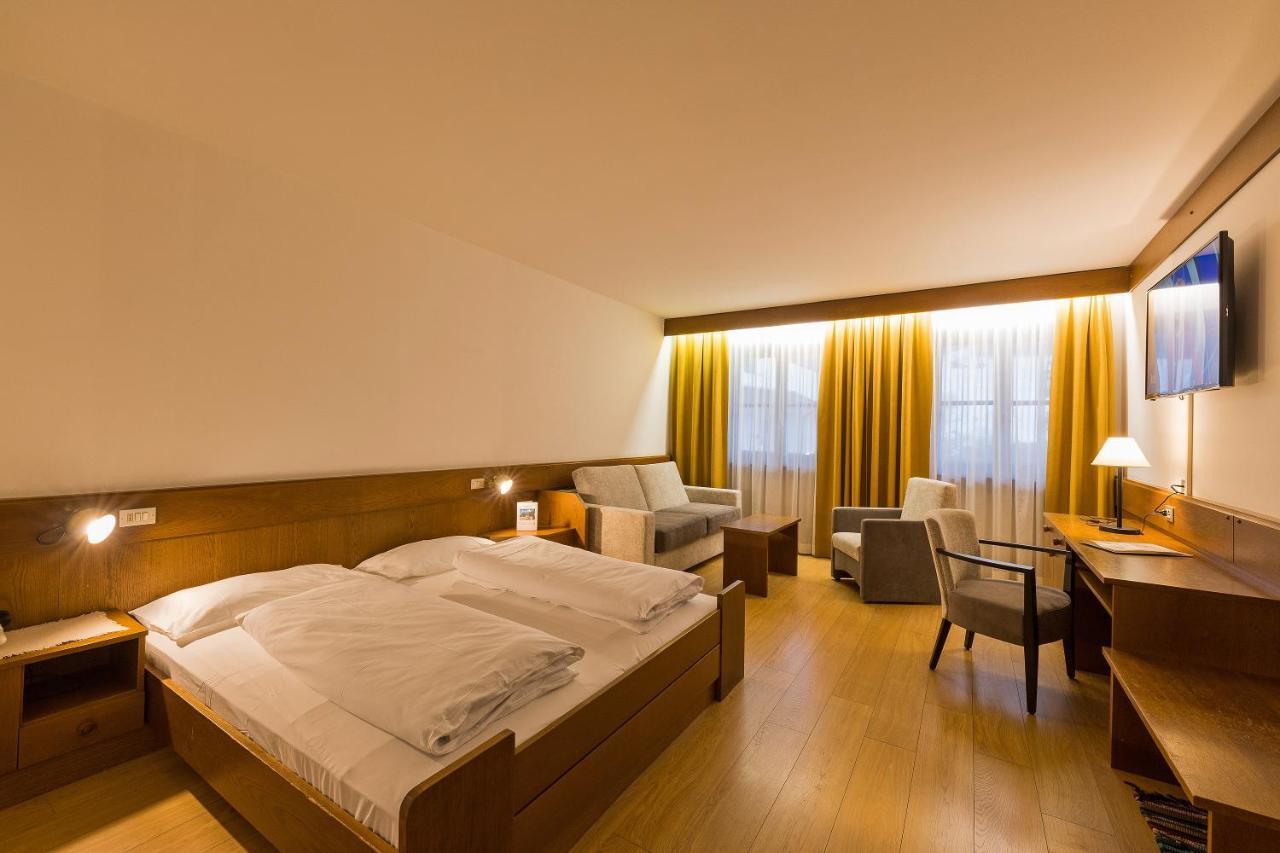 Hotel Mondschein Sesto Kültér fotó